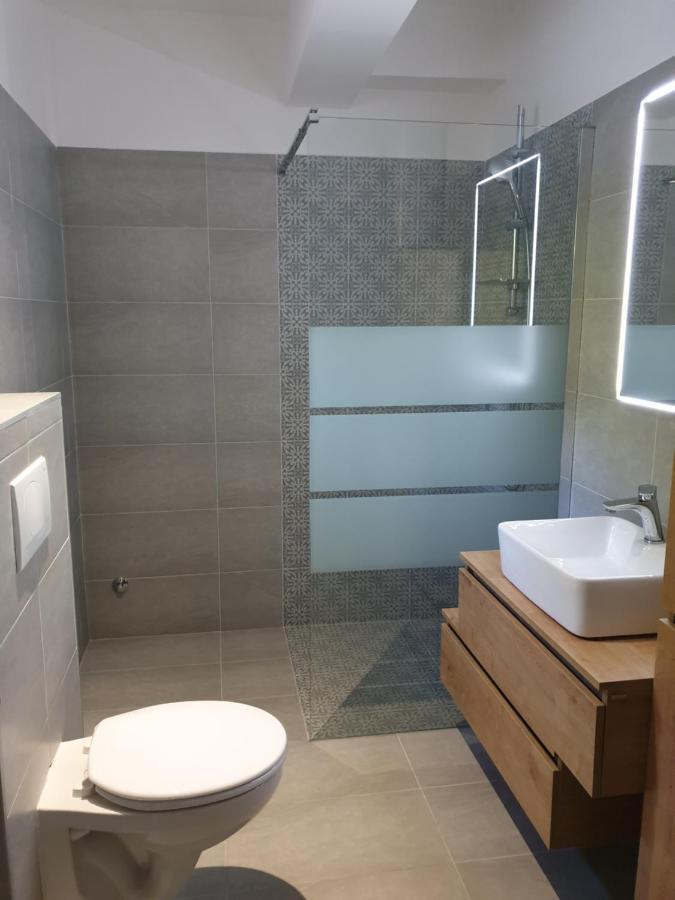 לאבין Villa El Istria מראה חיצוני תמונה